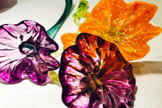 Glass Blowing Experiences: Make your own Flower